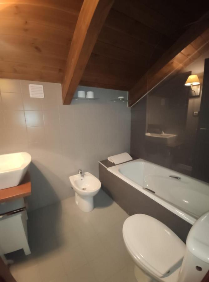 Apartamento Montes de Villanua Bagian luar foto