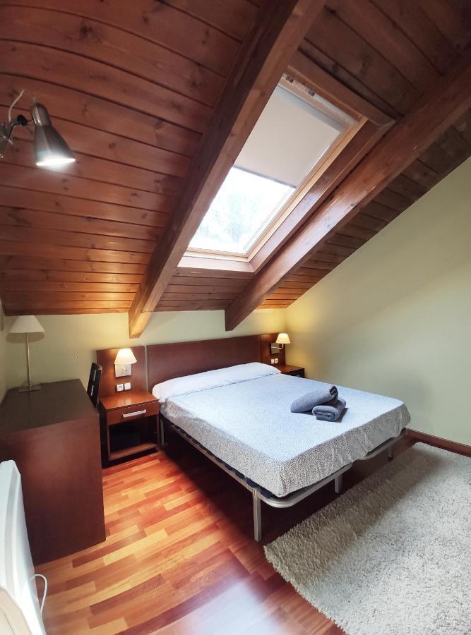Apartamento Montes de Villanua Bagian luar foto